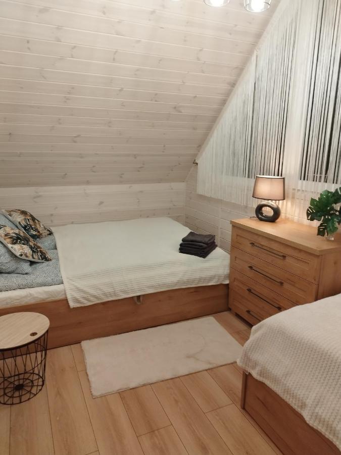 Domino - Domek Nad Jeziorem Bieniowice Luaran gambar